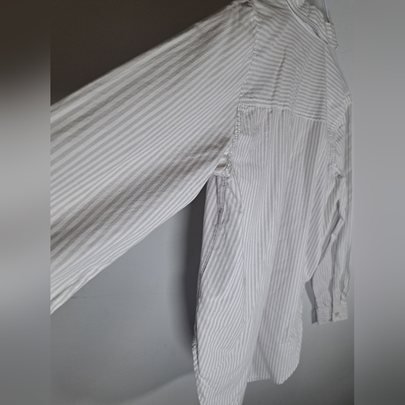 Bluenotes Button Up Striped Blouse with Embroidered Flowers XS - Picture 6 of 8